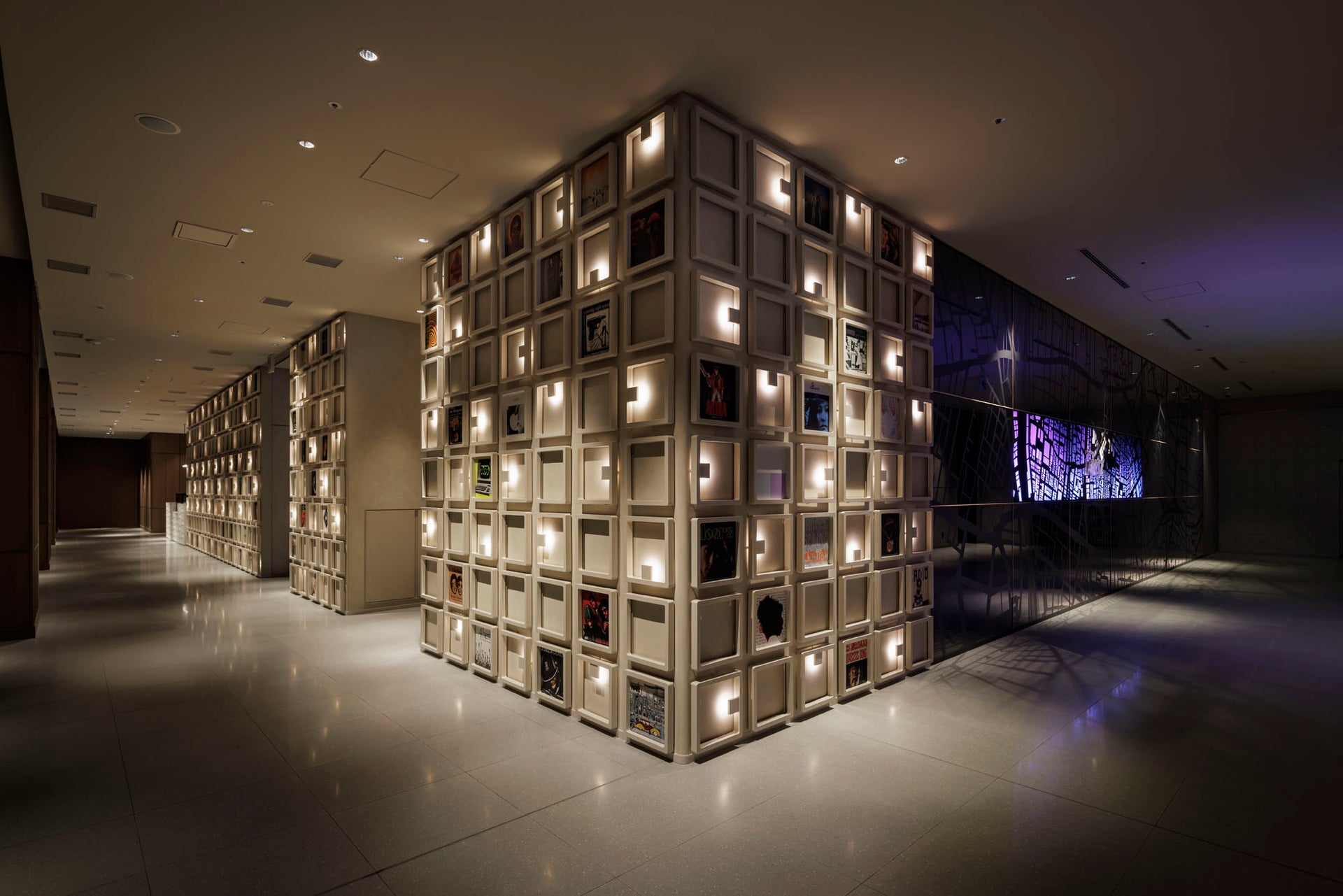 HOTEL GROOVE SHINJUKU , A PARKROYAL Hotel / JAM17 DINING & BAR